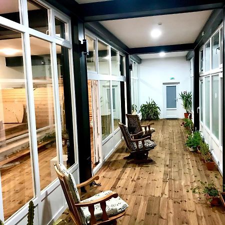 Pensiunea Geona Poiana Teiului Екстериор снимка